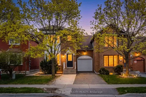 54 Fern Valley Crescent Brampton ON L6R 1K6