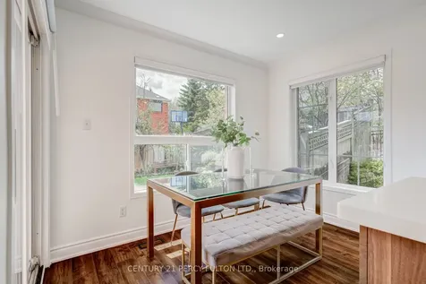 5988 Long Valley Road Mississauga ON L5M 6K4