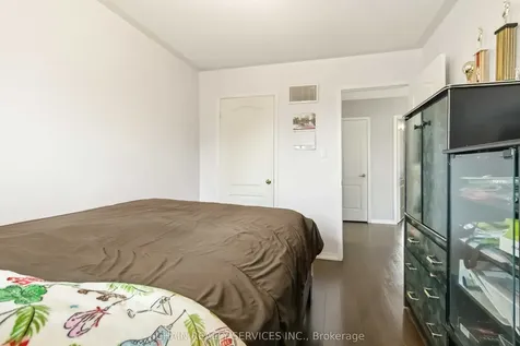 36 Crannyfield Drive Brampton ON L7A 3X2