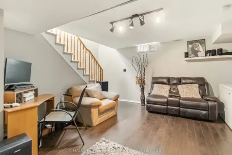 36 Crannyfield Drive Brampton ON L7A 3X2