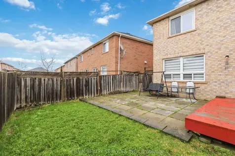 36 Crannyfield Drive Brampton ON L7A 3X2