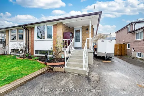 52 Garfield Crescent Brampton ON L6V 1V8