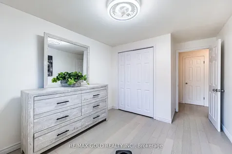 52 Garfield Crescent Brampton ON L6V 1V8