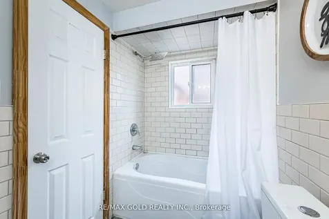 52 Garfield Crescent Brampton ON L6V 1V8