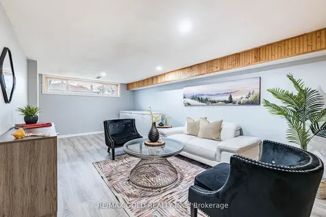 52 Garfield Crescent Brampton ON L6V 1V8