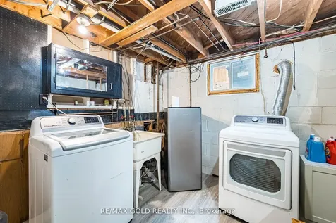 52 Garfield Crescent Brampton ON L6V 1V8