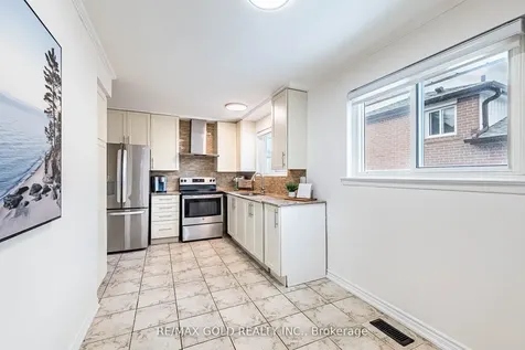 52 Garfield Crescent Brampton ON L6V 1V8