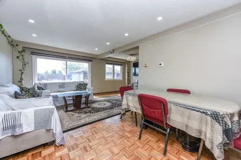 3280 Clara Drive Mississauga ON L4T 2C7