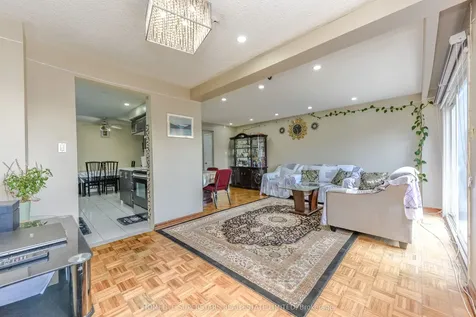 3280 Clara Drive Mississauga ON L4T 2C7