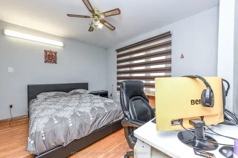 3280 Clara Drive Mississauga ON L4T 2C7