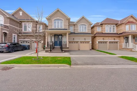 40 Muscovy Drive Brampton ON L7A 4M4