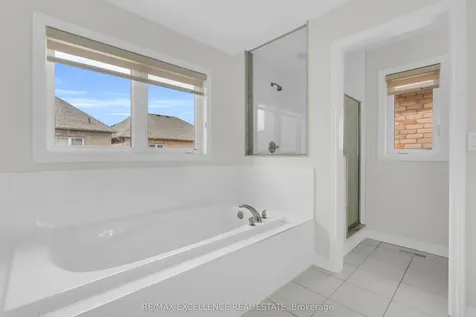 40 Muscovy Drive Brampton ON L7A 4M4
