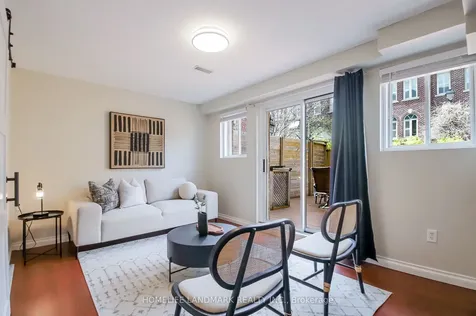 34 Mendota Road Toronto ON M8Y 1E8