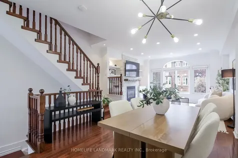 34 Mendota Road Toronto ON M8Y 1E8