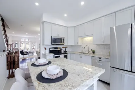 34 Mendota Road Toronto ON M8Y 1E8