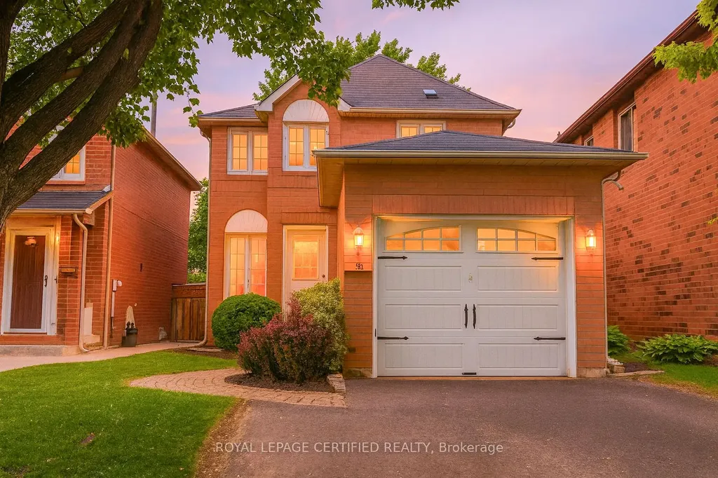 38 Banner Road Brampton ON L6X 4K8