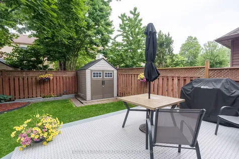 38 Banner Road Brampton ON L6X 4K8