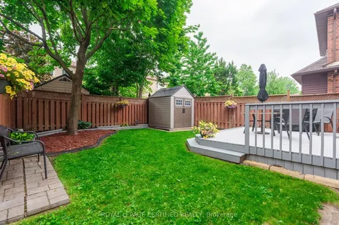 38 Banner Road Brampton ON L6X 4K8