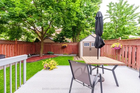 38 Banner Road Brampton ON L6X 4K8