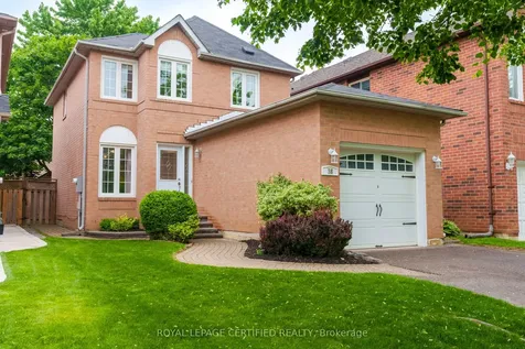 38 Banner Road Brampton ON L6X 4K8