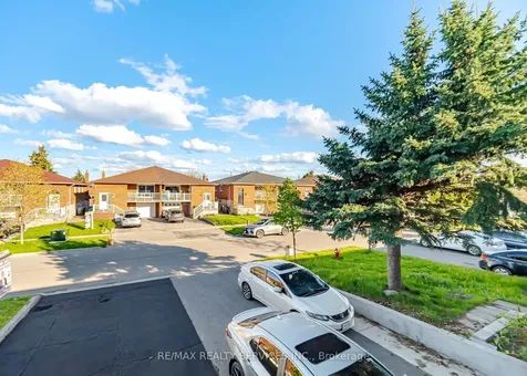 57 Jellicoe Crescent Brampton ON L6S 3H7