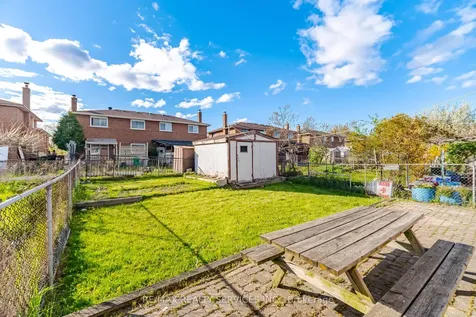 57 Jellicoe Crescent Brampton ON L6S 3H7