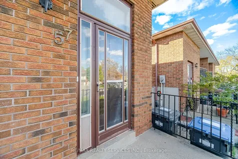 57 Jellicoe Crescent Brampton ON L6S 3H7