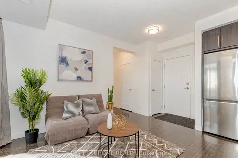 2093 Fairview Street Burlington ON L7R 0E6