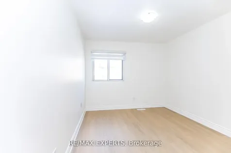 31 Carleton Place Brampton ON L6T 3Z4
