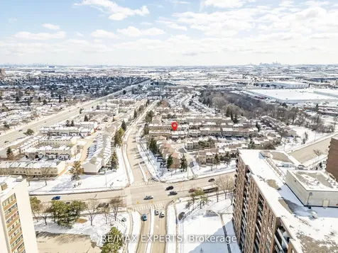 31 Carleton Place Brampton ON L6T 3Z4