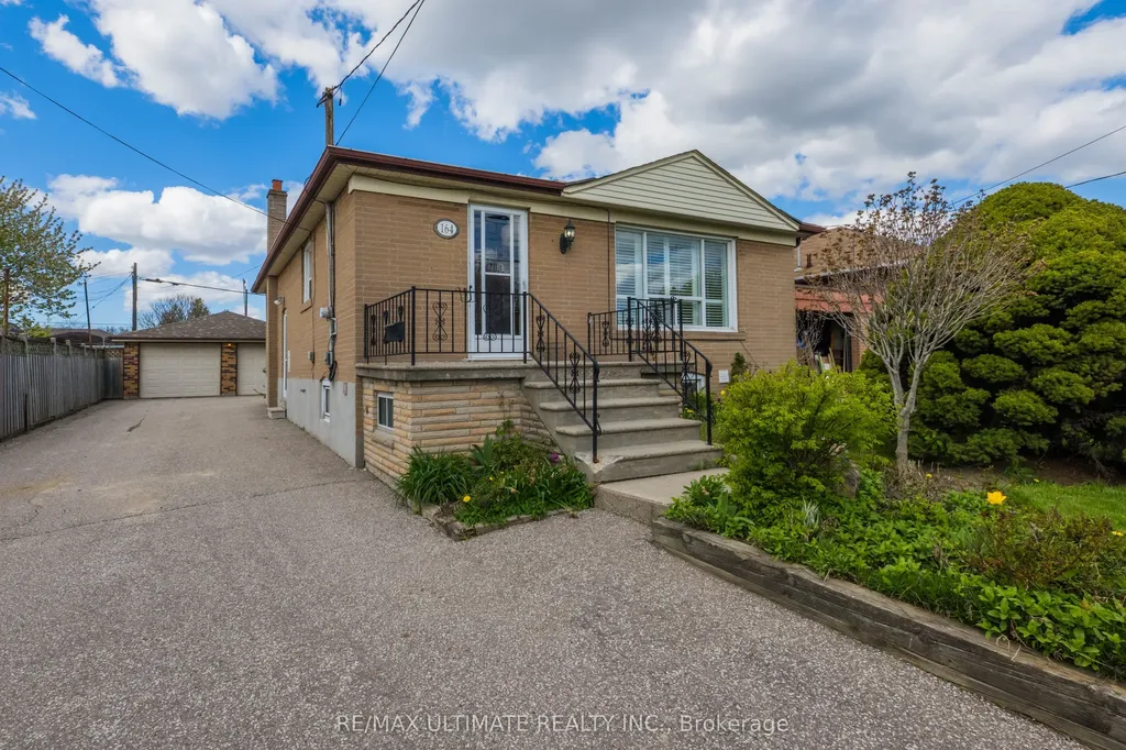 164 Katherine Road Toronto ON M3K 1J7