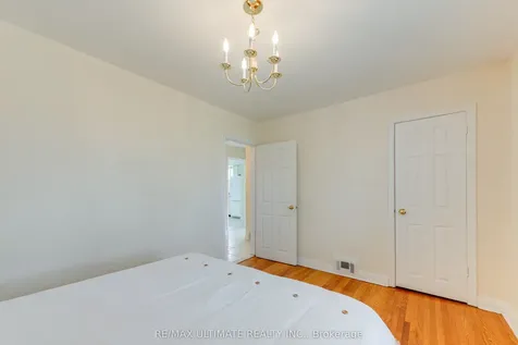 164 Katherine Road Toronto ON M3K 1J7