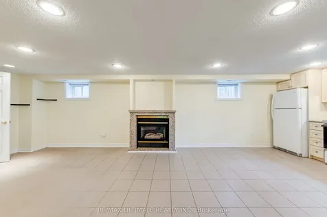 164 Katherine Road Toronto ON M3K 1J7