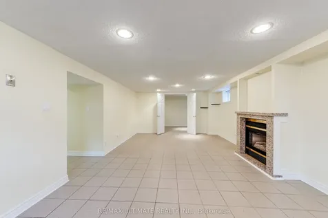 164 Katherine Road Toronto ON M3K 1J7