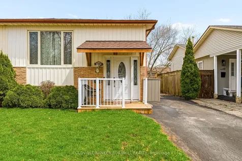 2349 Middlesmoor Crescent Burlington ON L7P 3X4