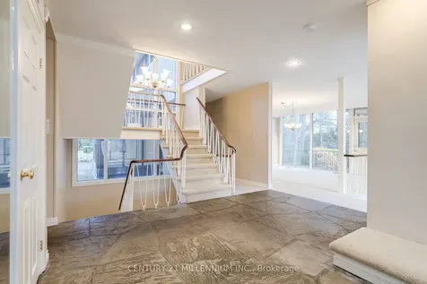 200 Main Street S Brampton ON L6W 2E2