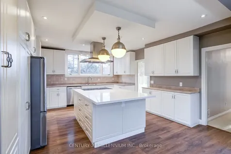 200 Main Street S Brampton ON L6W 2E2