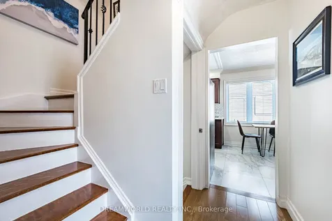 6 Esmond Crescent Toronto ON M9W 3P8