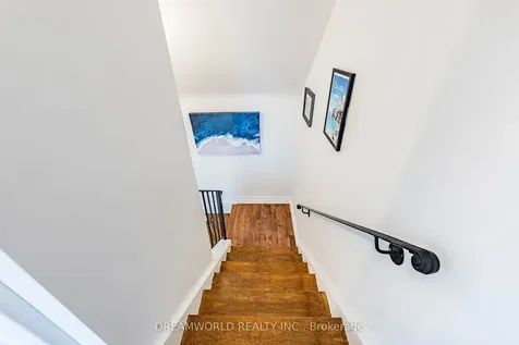 6 Esmond Crescent Toronto ON M9W 3P8