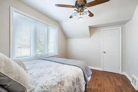 6 Esmond Crescent Toronto ON M9W 3P8