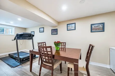 6 Esmond Crescent Toronto ON M9W 3P8