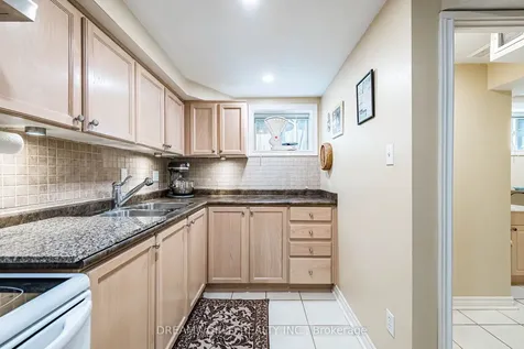 6 Esmond Crescent Toronto ON M9W 3P8