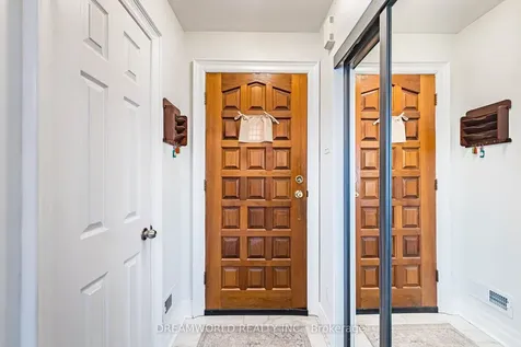 6 Esmond Crescent Toronto ON M9W 3P8