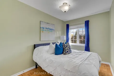 15 Mount Hope Road Caledon ON L7E 2V3