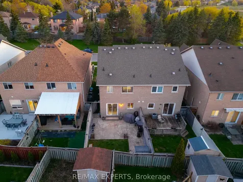 15 Mount Hope Road Caledon ON L7E 2V3