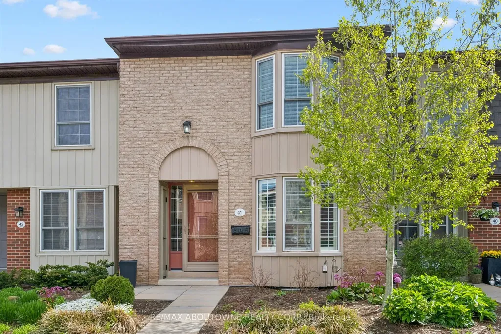 3041 Glencrest Road Burlington ON L7N 3K1