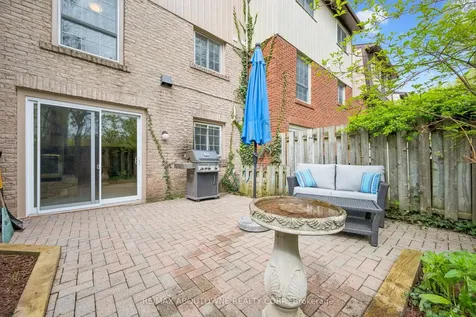 3041 Glencrest Road Burlington ON L7N 3K1