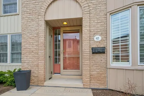 3041 Glencrest Road Burlington ON L7N 3K1