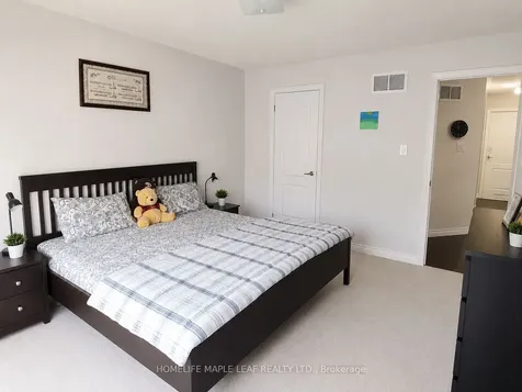 19 Vanwood Crescent Brampton ON L6P 2X4