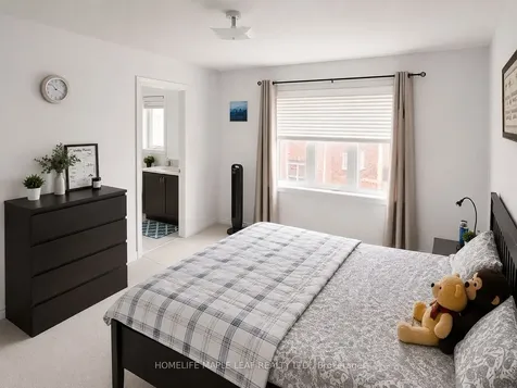 19 Vanwood Crescent Brampton ON L6P 2X4
